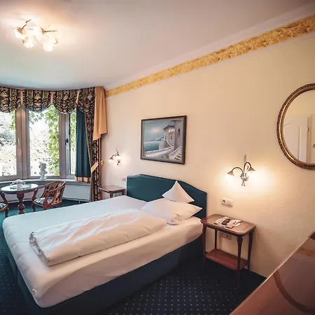 Zur Heimat - Ihr Weidener Mit Hauseigenen Parkplaetzen Und Wellness Hotel 3*