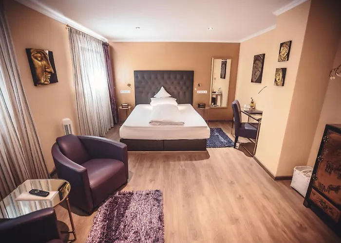 Zur Heimat - Ihr Weidener Mit Hauseigenen Parkplaetzen Und Wellness Hotel Weiden in der Oberpfalz