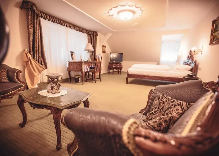 Zur Heimat - Ihr Weidener Mit Hauseigenen Parkplaetzen Und Wellness Hotel 3*