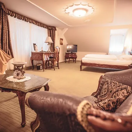 Zur Heimat Wellness&spa Hotel 4*